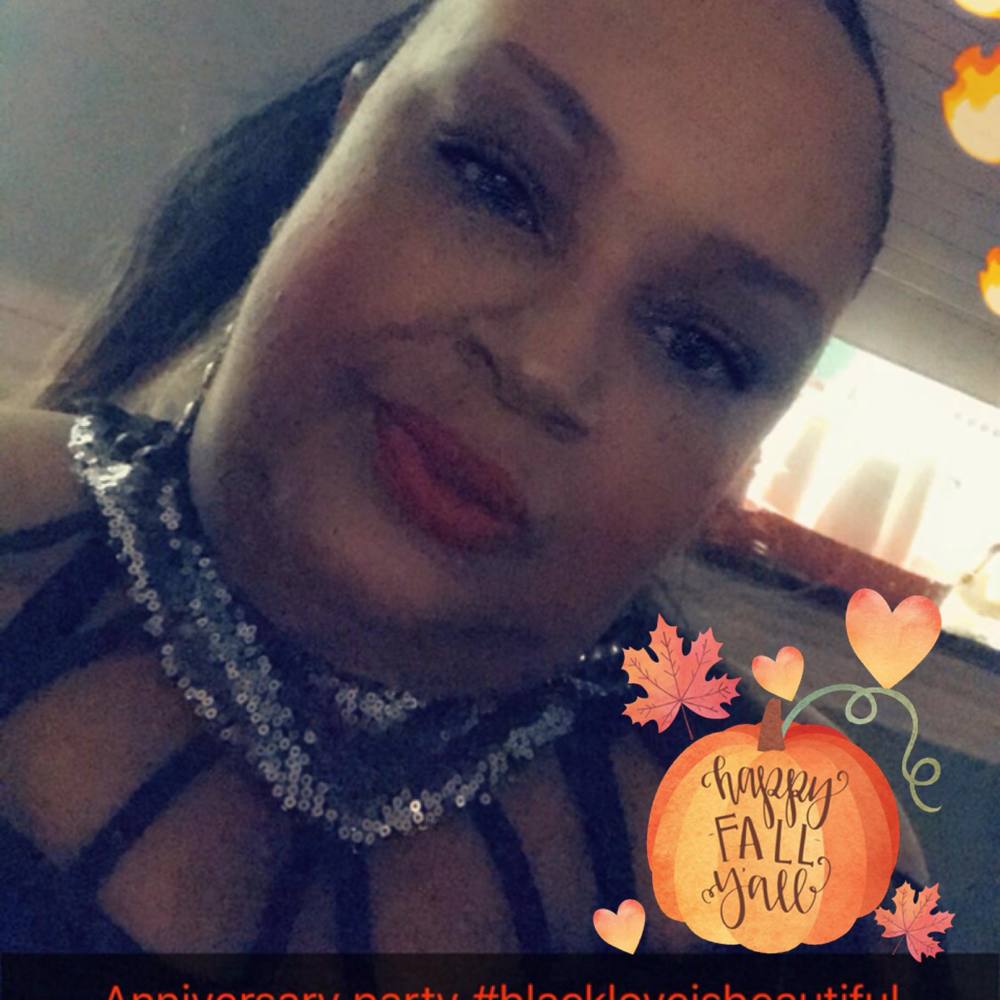 Meet your Posher, Jacqueline